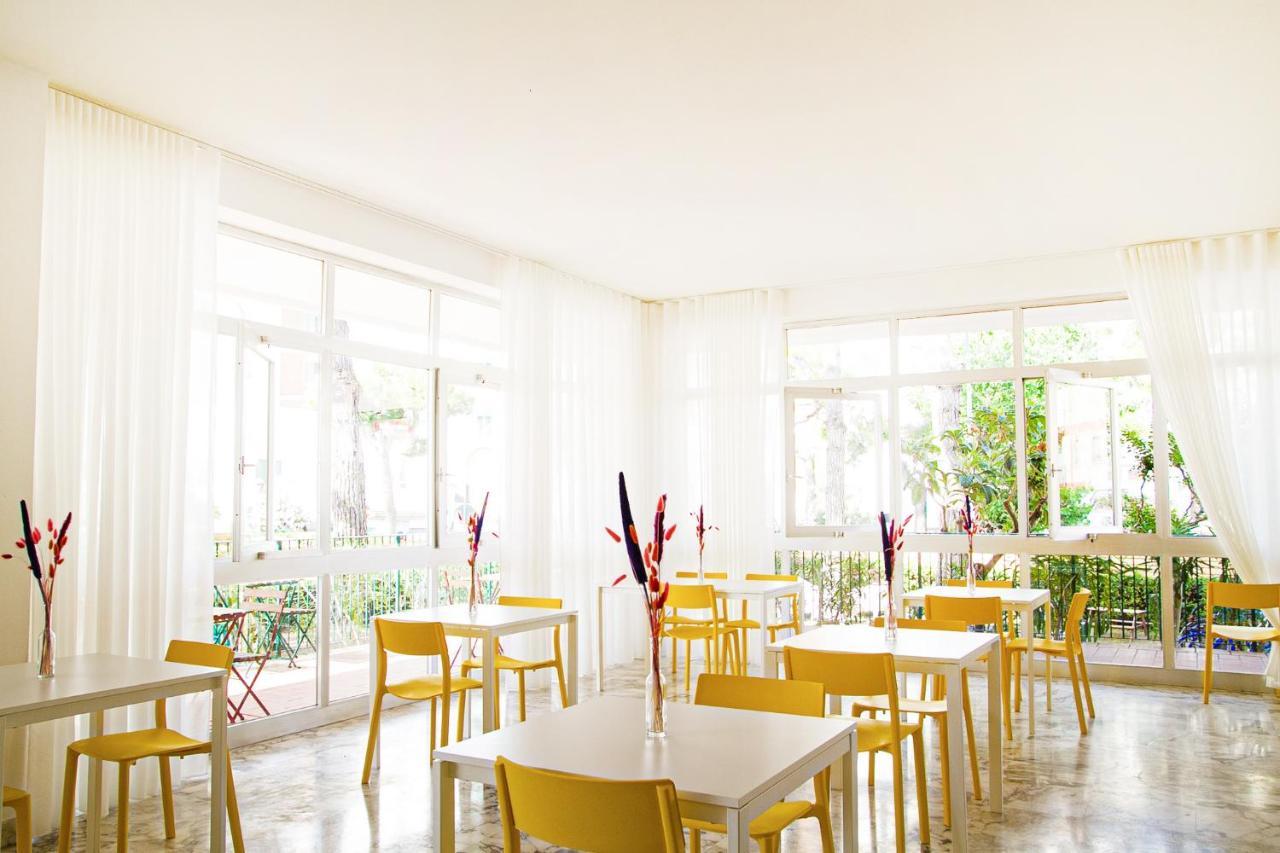 Hotel Blumen San Benedetto del Tronto Exterior foto